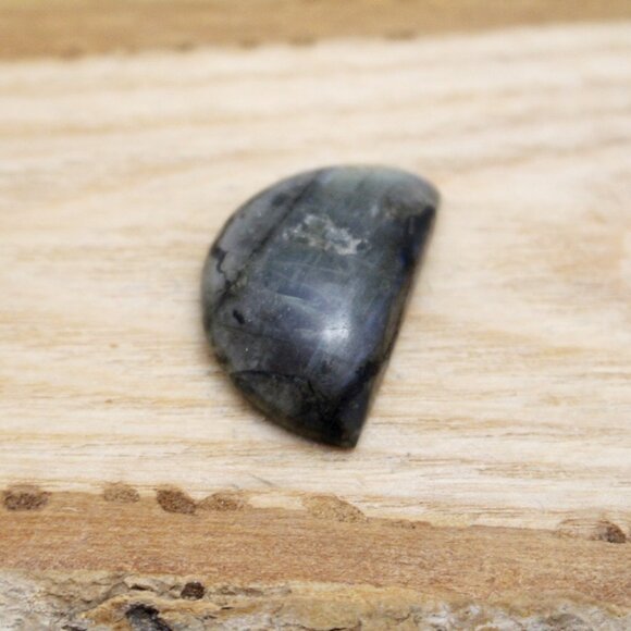 Labradorite Crystal 1/2 Moon Cabochon - Picture 9 of 13